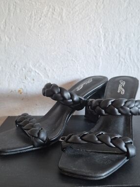 Black Braided Strap Women’s Heeled Sandals